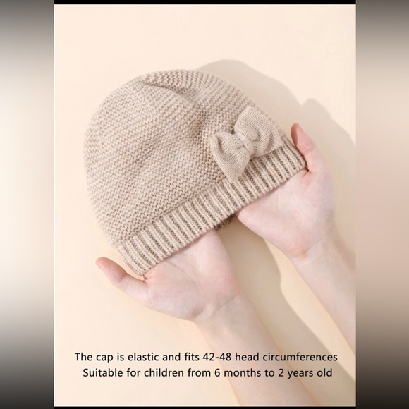 Hat with scarf - Picture 5 of 5